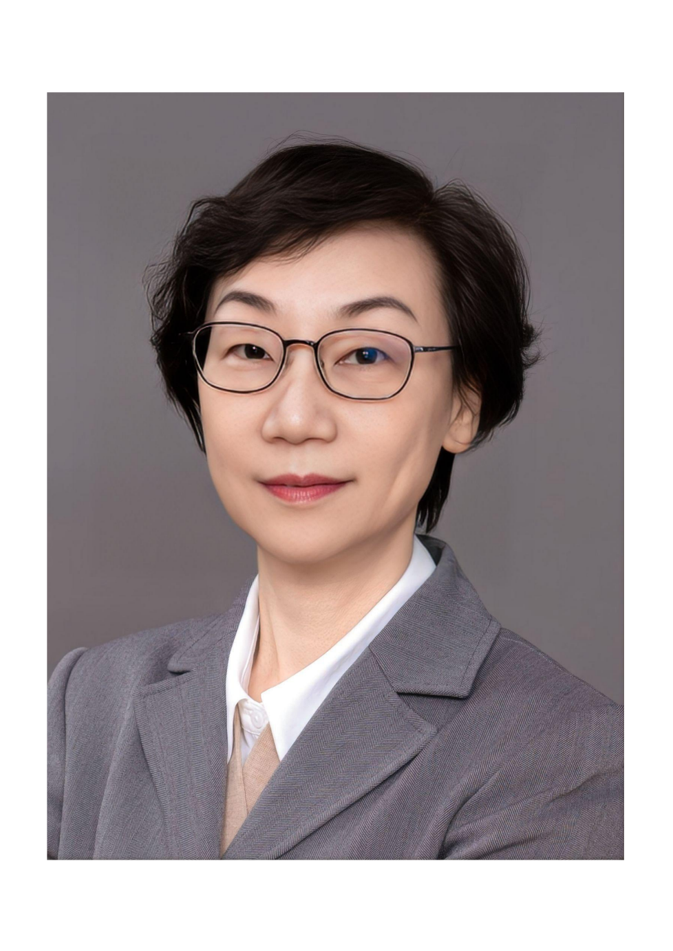 杨杏芬.png
